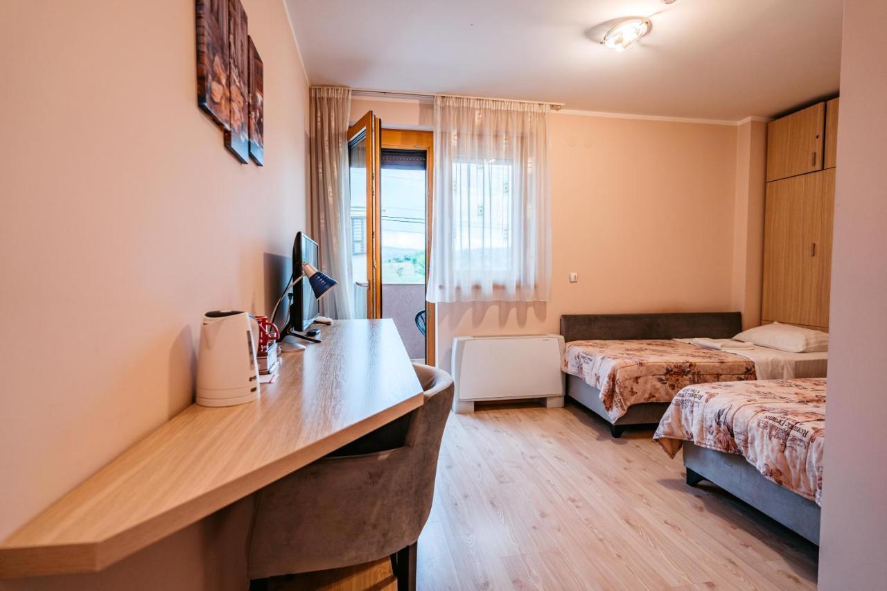 فندق Lotos Depandans Ni المظهر الخارجي الصورة