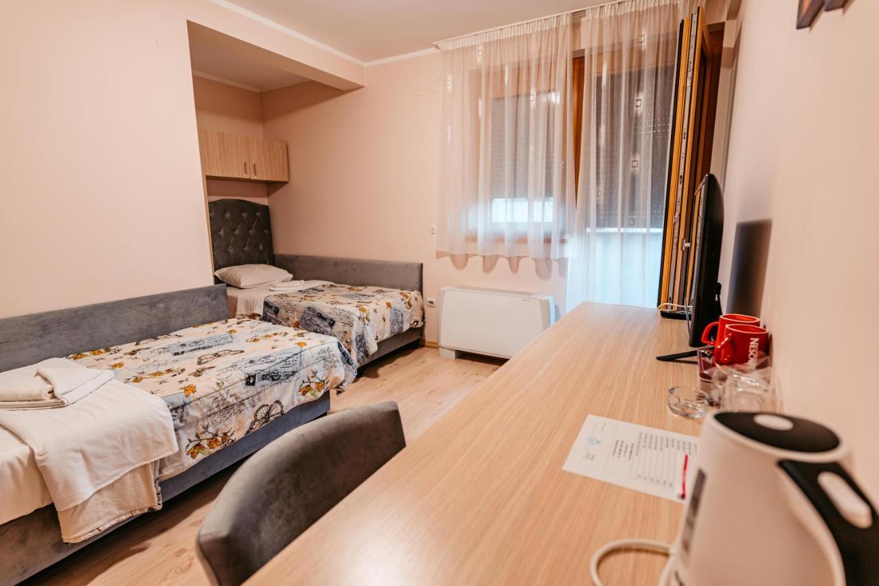 فندق Lotos Depandans Ni المظهر الخارجي الصورة